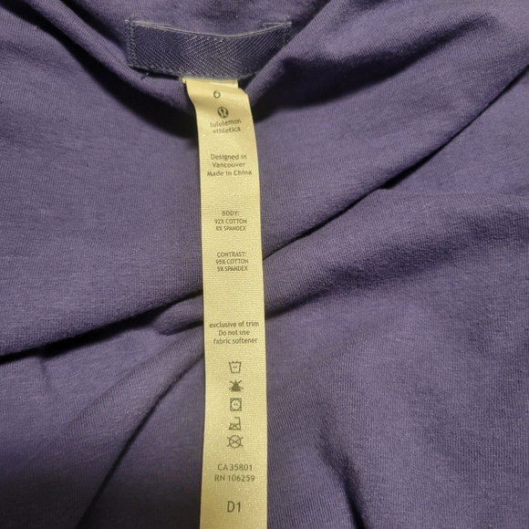 Lululemon Sweater - Picture 4 of 4